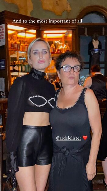 Full leaked Zoe lister jones page private onlyfans photo