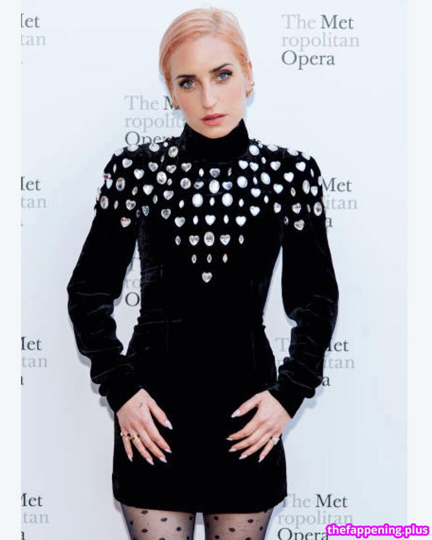Zoe Lister Jones / https: / zoelisterjones ヌードOnlyFans写真 #23