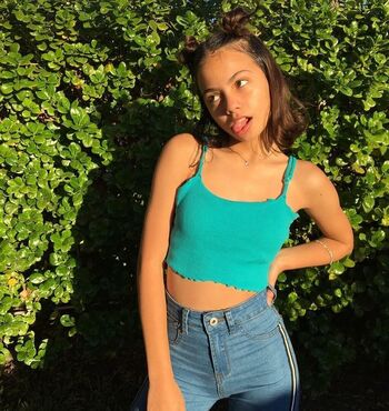 Full leaked Zoe manoek private onlyfans photo