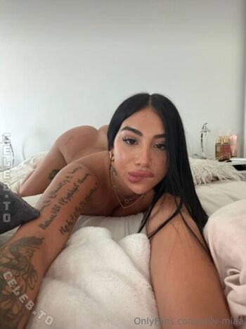 Full leaked Zoefernanddez private onlyfans photo