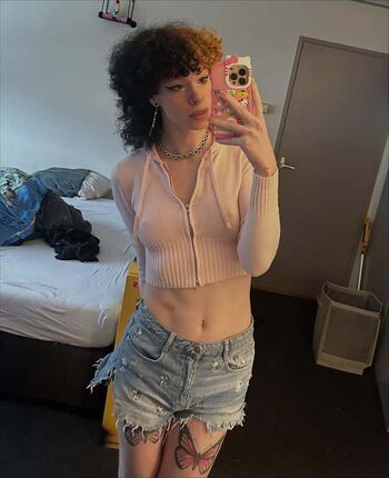 Full leaked Zoelagoblina page private onlyfans photo
