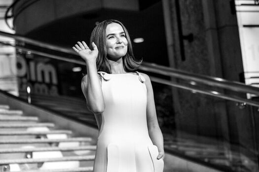 Full leaked Zoey deutch page private onlyfans photo