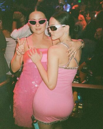 Full leaked Zoey deutch private onlyfans photo