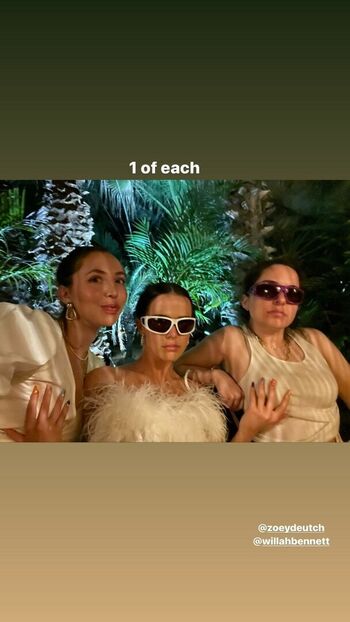 Full leaked Zoey deutch private onlyfans photo