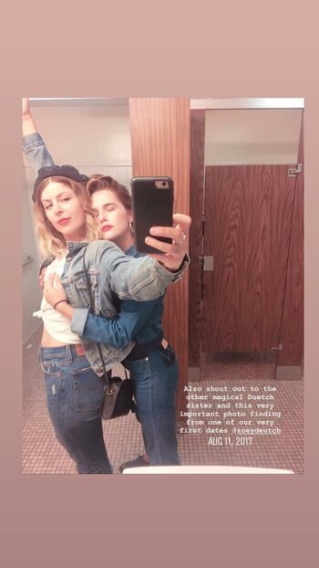 Full leaked Zoey deutch private onlyfans photo