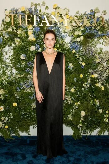 Zoey Deutch