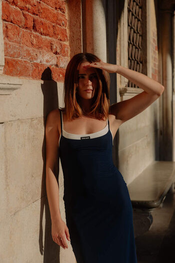 Zoey Deutch