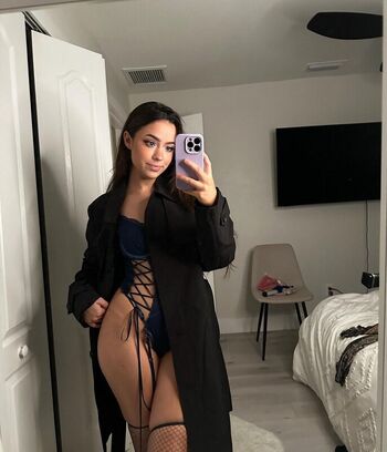 Full leaked Zoey lulz private onlyfans photo