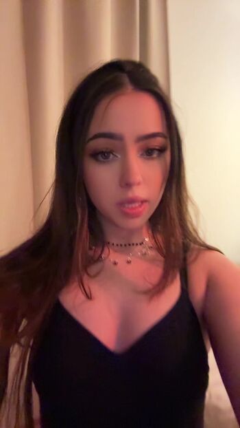 Full leaked Zoeyisovip private onlyfans photo
