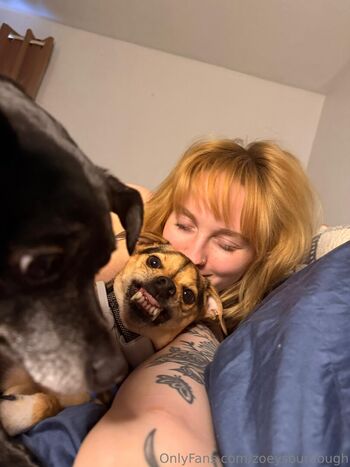 Zoeysourdough leaked photo video viral