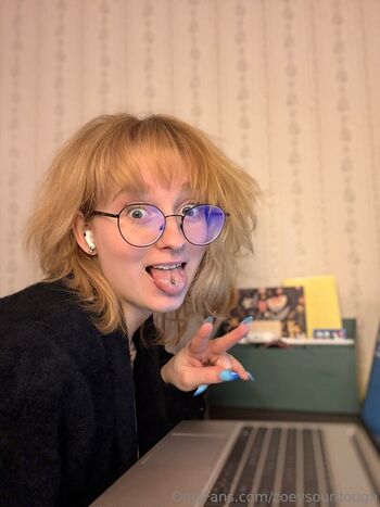 Zoeysourdough leaked photo video viral