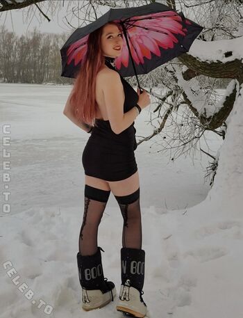 Full leaked Zombiee ohne liebe private onlyfans photo