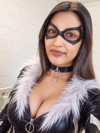 Full leaked Zufi khan page private onlyfans photo