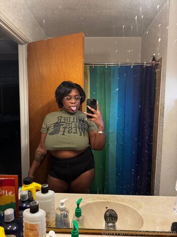 Full leaked Zurrilove private onlyfans photo