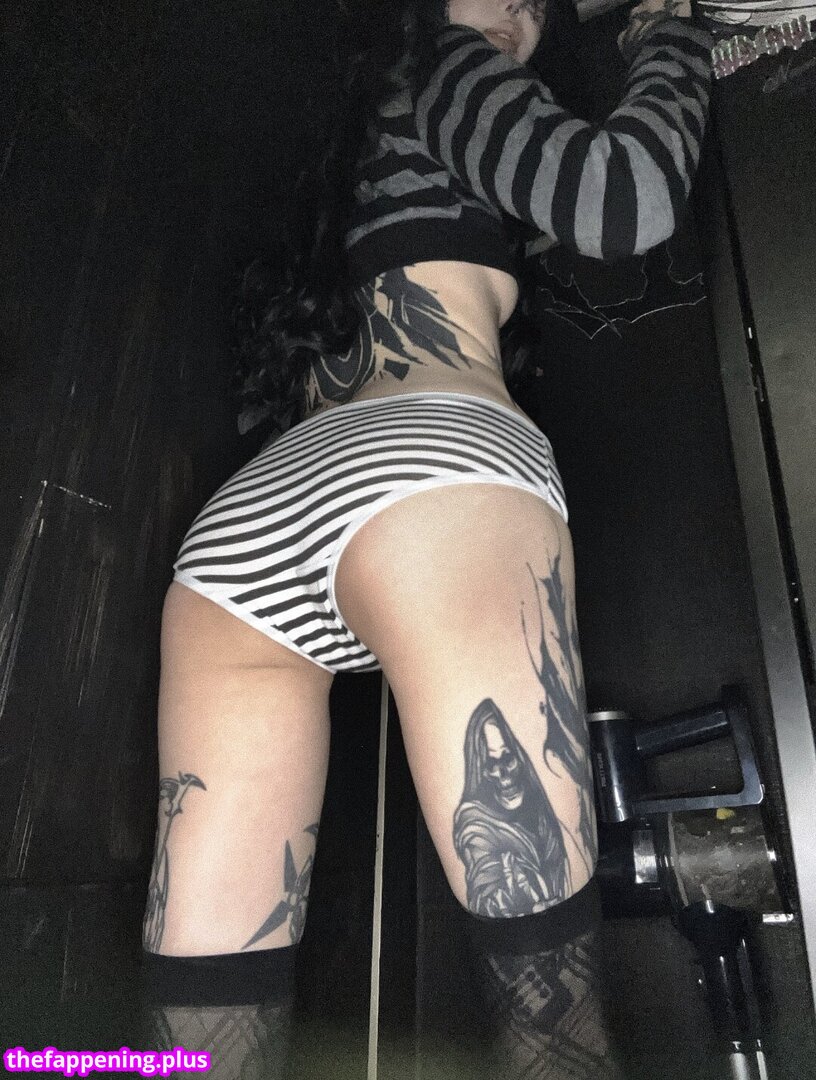 x3m_0x77_void / yl0_o / zzem.zzem Nude OnlyFans Photo #30