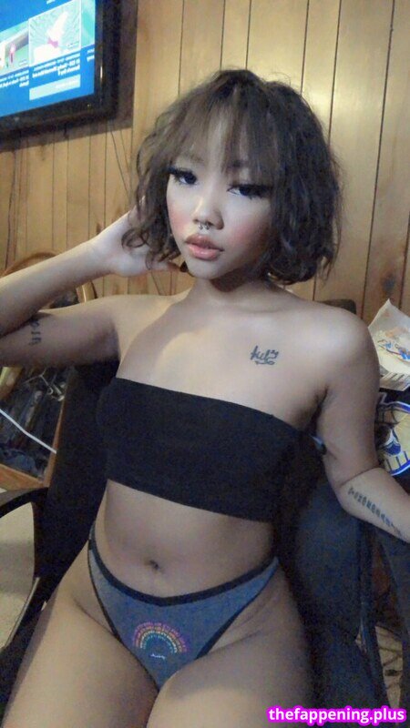Cyb3r / Cyb3r0w0 / cyber0v0 / kitsunemai / zzoey0 / zzoey0w0 Photo OnlyFans Nu #4