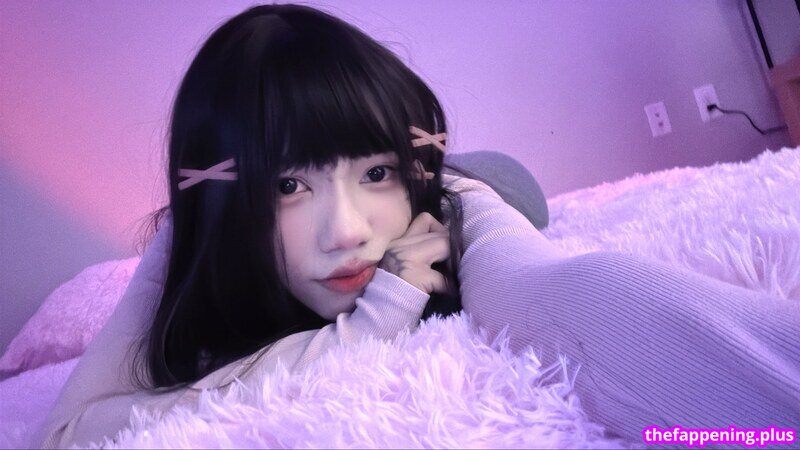 Cyb3r / Cyb3r0w0 / cyber0v0 / kitsunemai / zzoey0 / zzoey0w0 Naakte OnlyFans Foto #9